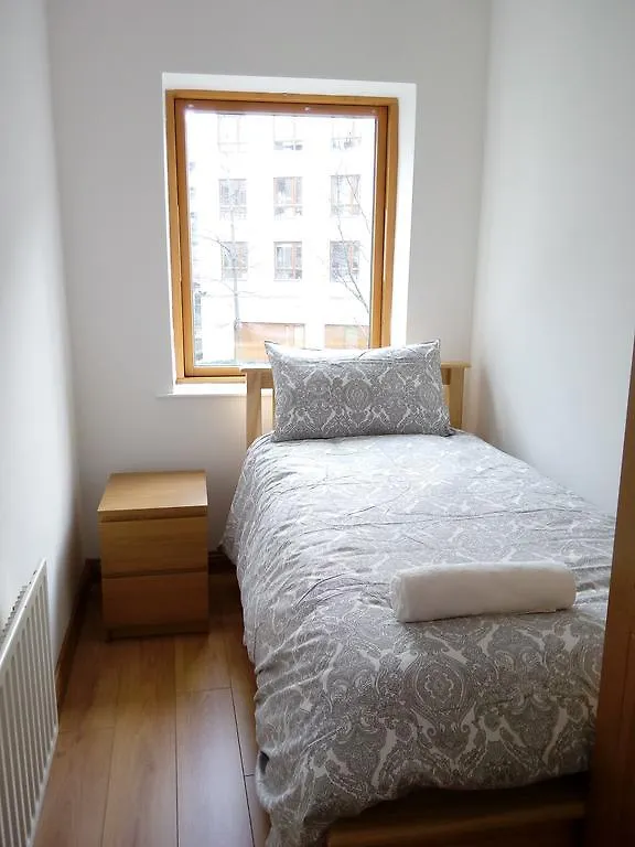 דבלין Ifsc Self Catering Apartment 0*,  אירלנד